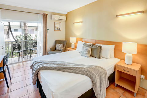 Coral Tree Inn - Tourism Noosa 13