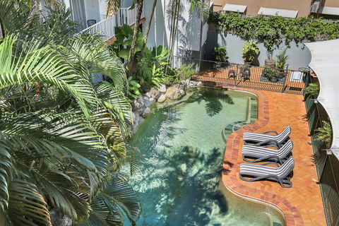 Coral Tree Inn - Tourism Noosa 21