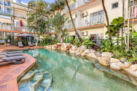 Coral Tree Inn - Tourism Noosa 24