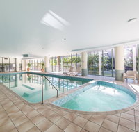 Meriton On Main Beach - Tourism Noosa