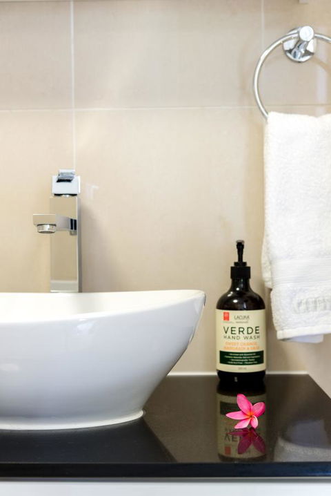 Private Guest Suite High On Currumbin Hill - Tourism Noosa 13