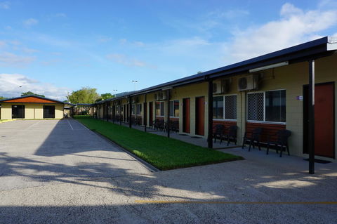 YAL Cairns - A Motel That Makes A Difference - Tourism Noosa 39