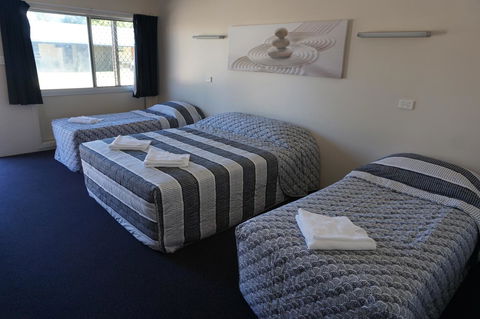 YAL Cairns - A Motel That Makes A Difference - Tourism Noosa 1