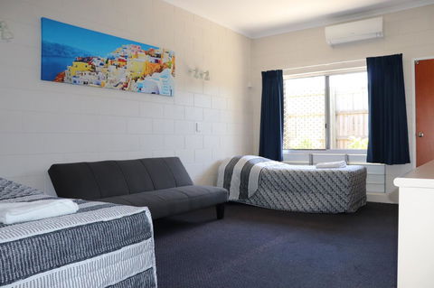 YAL Cairns - A Motel That Makes A Difference - Tourism Noosa 13