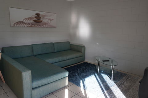 YAL Cairns - A Motel That Makes A Difference - Tourism Noosa 22