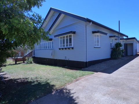Lilly Pilly House - Tourism Noosa 14