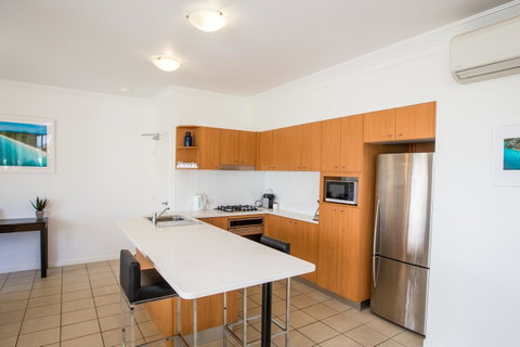 Oasis Apartments On Hamilton Island By HIHA - Tourism Noosa 4