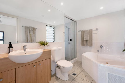 Oasis Apartments On Hamilton Island By HIHA - Tourism Noosa 16