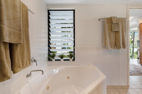 Oasis Apartments On Hamilton Island By HIHA - Tourism Noosa 15