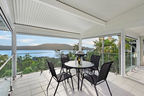 Oasis Apartments On Hamilton Island By HIHA - Tourism Noosa 32
