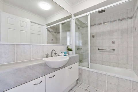 Dockside Apartments Mooloolaba - Tourism Noosa 9