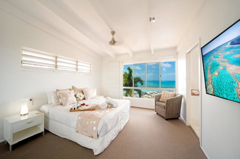 Nautilus On The Hill - Airlie Beach - Tourism Noosa 3