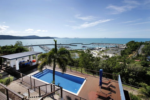 Nautilus On The Hill - Airlie Beach - Tourism Noosa 41