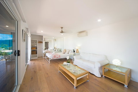 Nautilus On The Hill - Airlie Beach - Tourism Noosa 7