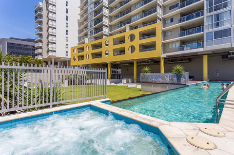 Oxygen Apartments - Tourism Noosa 8