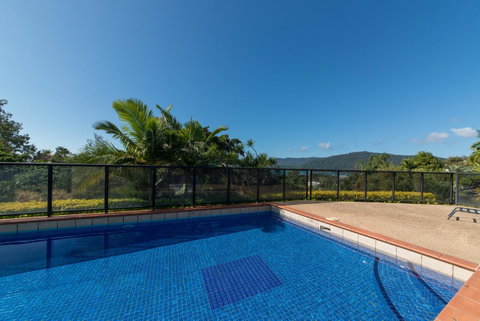 Paradise Penthouse At Waves - Airlie Beach - Tourism Noosa 3