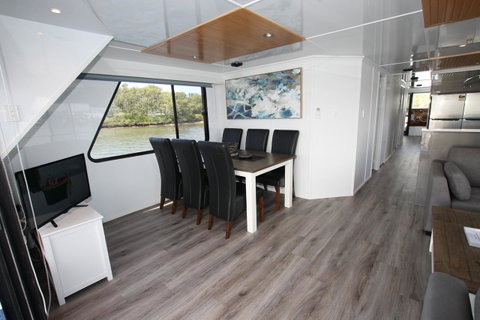 Coomera Houseboats - Tourism Noosa 36