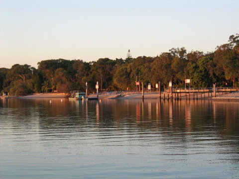 Coomera Houseboats - Tourism Noosa 2