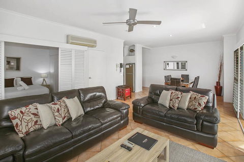 Rimini Holiday Apartments - Tourism Noosa 3