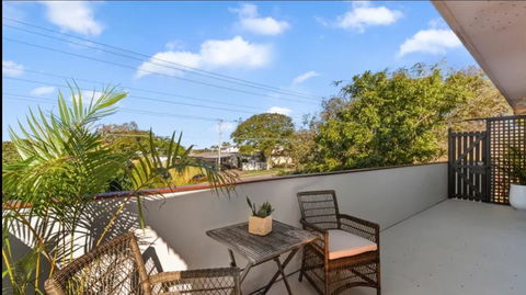 Highland House - Tourism Noosa 28