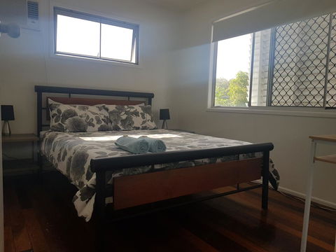 Highland House - Tourism Noosa 23