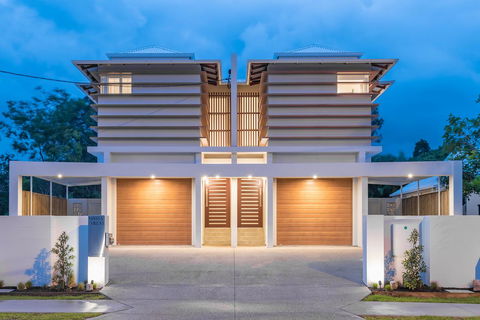 Noosa Villas - Tourism Noosa 0