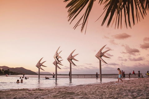 Hides Hotel - Tourism Noosa 42