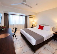 Hides Hotel - Tourism Noosa