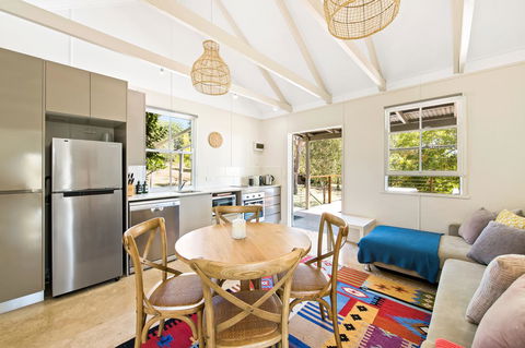 Hollow Tree Farm - Tourism Noosa 10