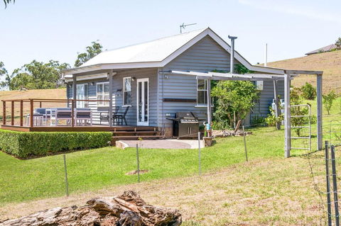 Hollow Tree Farm - Tourism Noosa 24