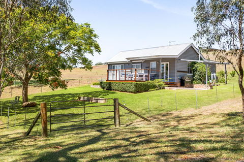 Hollow Tree Farm - Tourism Noosa 14