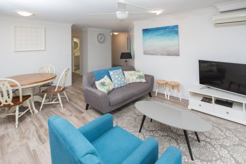Miami Beachside Holiday Apartments - Tourism Noosa 10