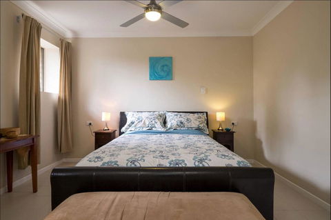 The Villa At The Bay - Tourism Noosa 3