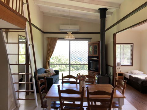 Montville Holiday Apartments - Tourism Noosa 12