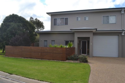 Waterview- Stoneleigh At Yarra - Tourism Noosa 0