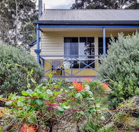 Waverley House Cottages - Tourism Noosa