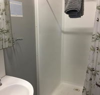 Wellshot Hotel - Tourism Noosa