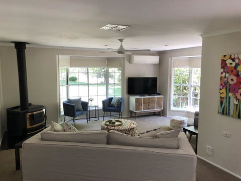 Westwood Lodge Apartments - Tourism Noosa 1