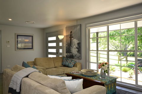 Whispers At Cedar Grove - Tourism Noosa 0