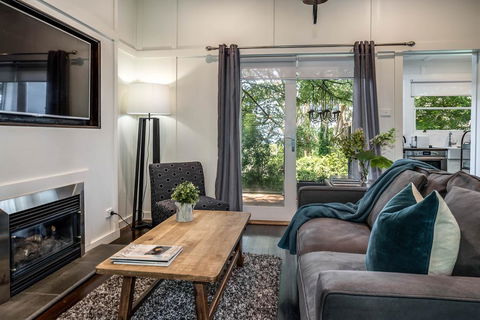 White Gates - Tourism Noosa 3