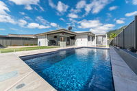 Book Cannon Valley Accommodation Vacations Tourism Noosa Tourism Noosa
