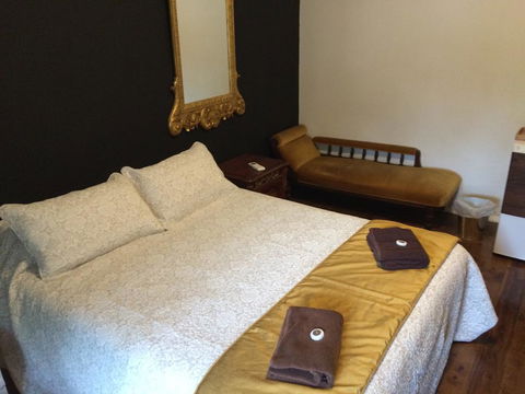 Wisemans Inn - Tourism Noosa 2