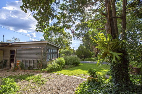 Wisteria Cottage - Tourism Noosa 2