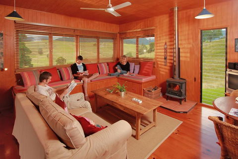 Worendo Cottages - Tourism Noosa 3