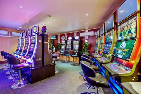 Yandina Hotel - Tourism Noosa 3