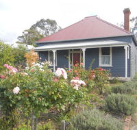 Yarram Cottage Art and Accommodation - Tourism Noosa
