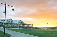 York Cove Holiday Hotel