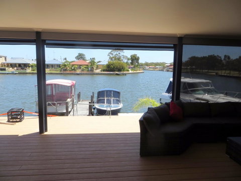 Yunderup Canal Getaway - Tourism Noosa 3