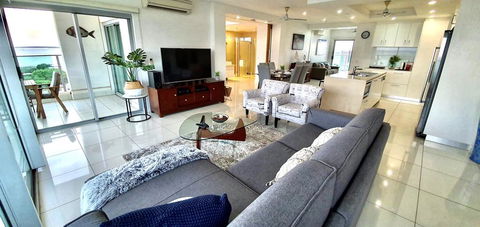 ZEN BY THE WATER - Darwin Premier Retreat - Tourism Noosa 1