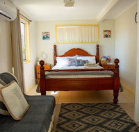 Zen Escape Guest House - Tourism Noosa